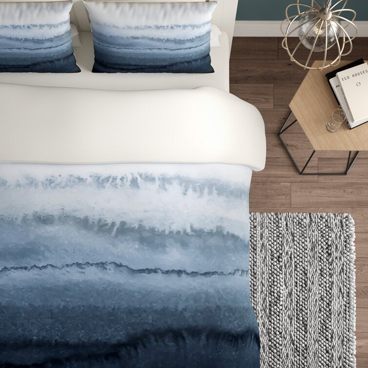 Darigo Gray/Cream/Navy Microfiber Modern & Contemporary Duvet Cover Set