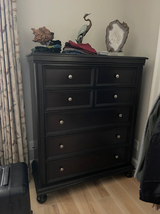 Dresser