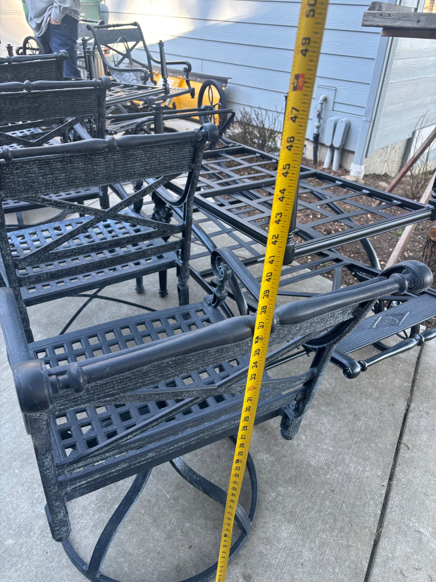 Outdoor Swivel Chairs