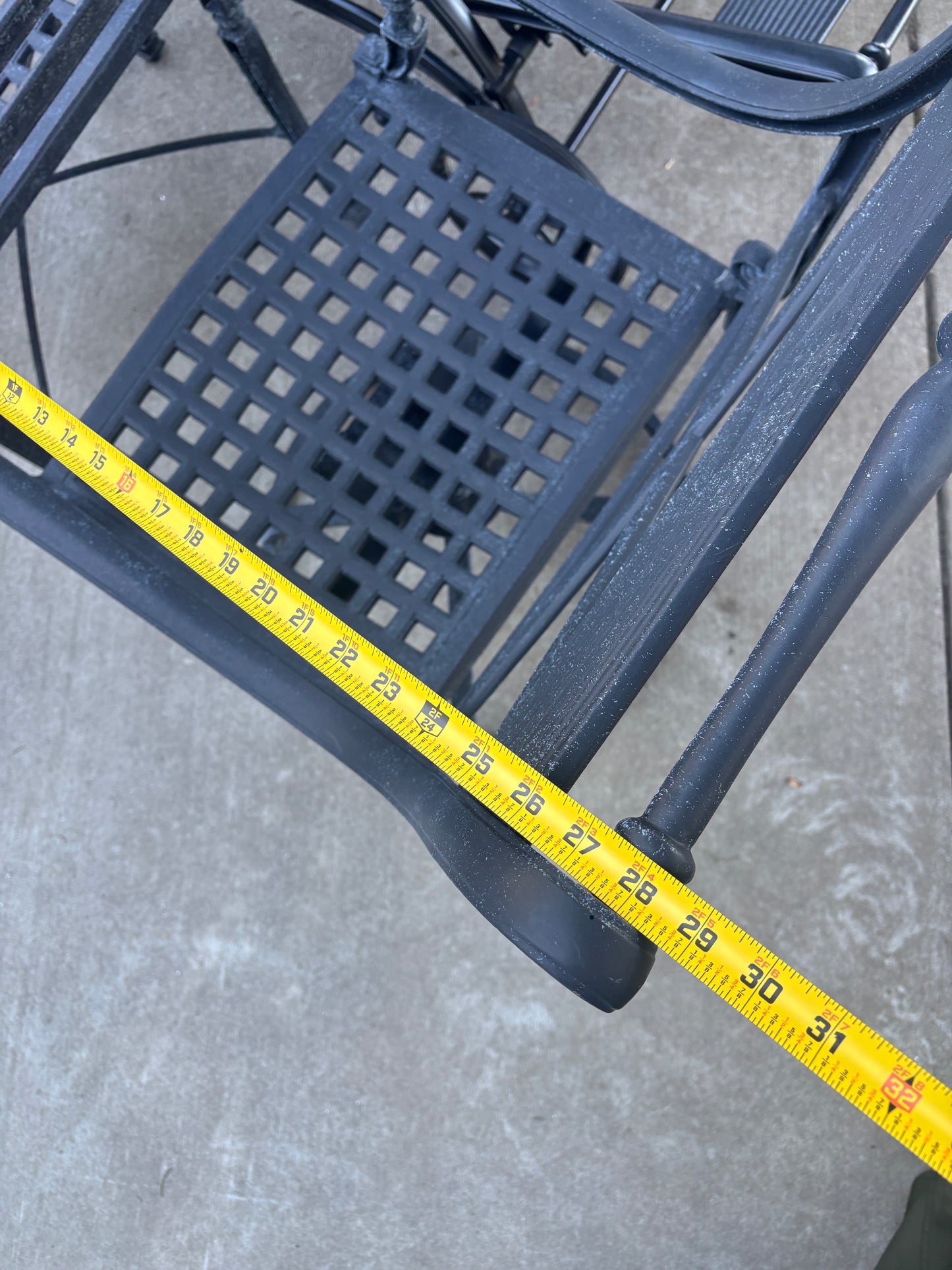 Outdoor Swivel Chairs