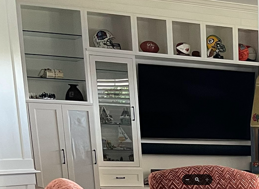 L1 Living Room - Media console